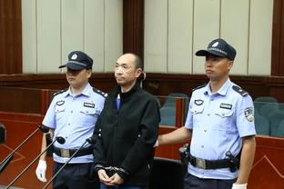 记者：帕利尼亚被告知冬窗无法加盟拜仁，球员感到难过